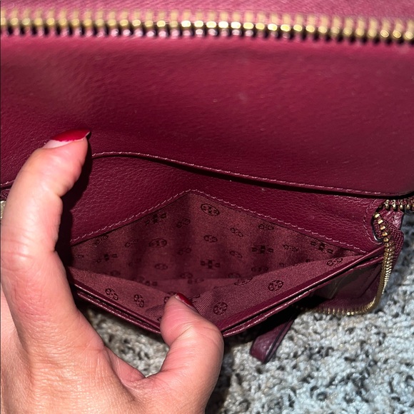 Tory Burch Maroon Leather Wristlet - Picture 5 of 6